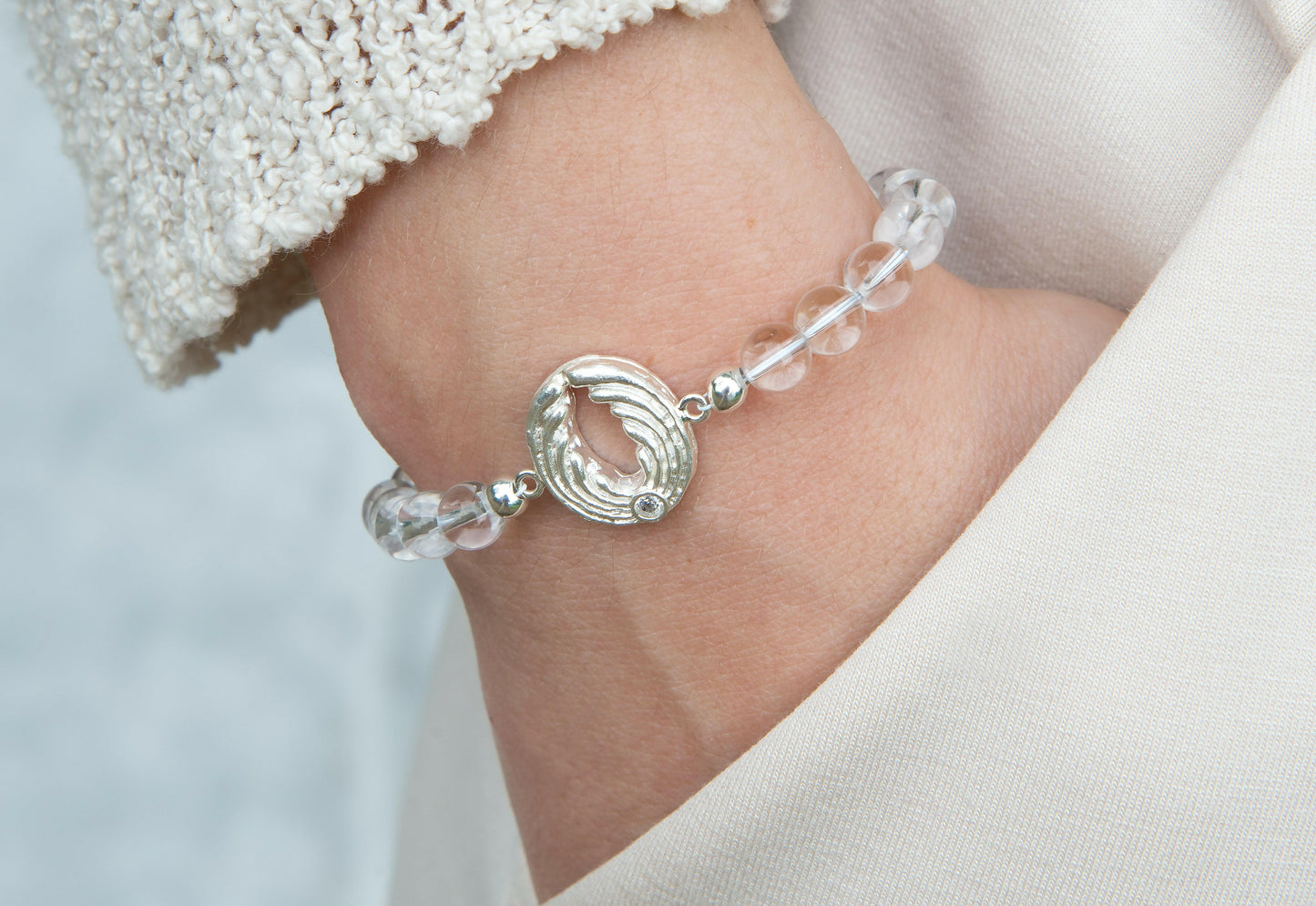 Bergkristall-Armband mit Engel – Silber.